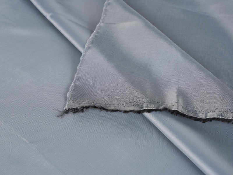 Polyester viscose twill voering stof