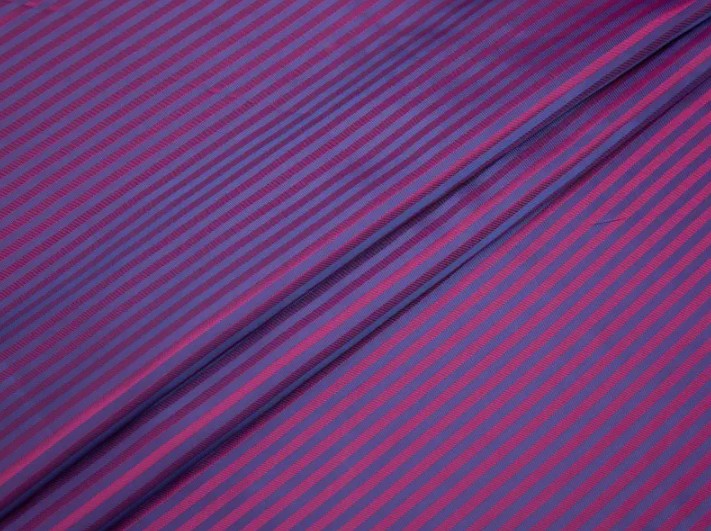 Polyester viscose voering stof: comfortabel, duurzaam, milieuvriendelijk en modieus